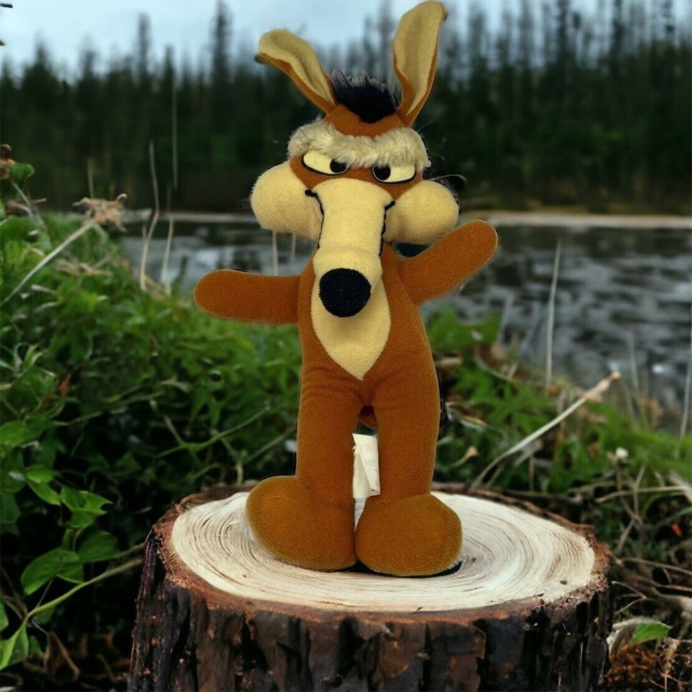 Vintage 1971 Wile E Coyote Plush Mighty Star Warner Bros Looney Tunes Toy